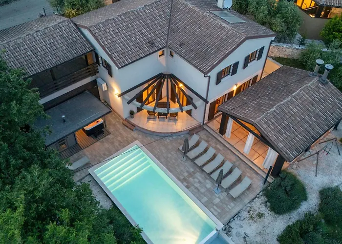 Dali By Interhome *