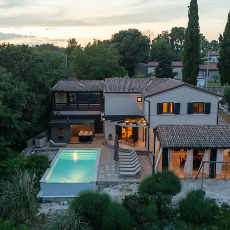 Dali By Interhome Casa de Férias Juršići
